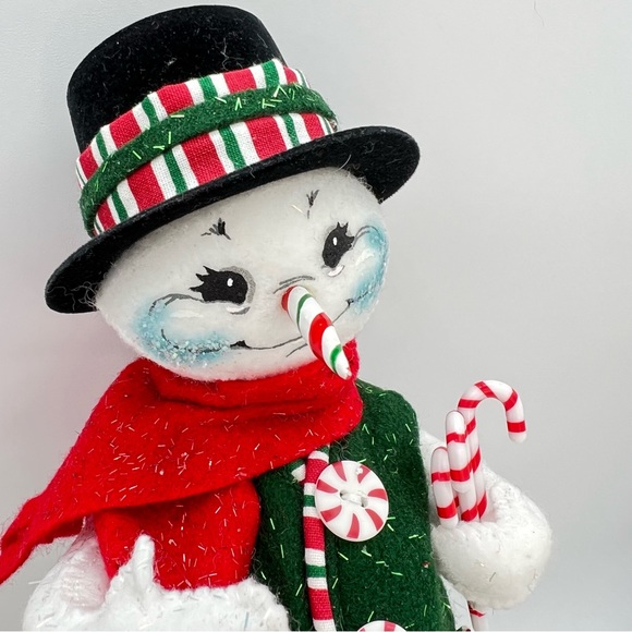 Annalee 2005 Candy Cane Snowman 10.5" - Picture 2 of 15